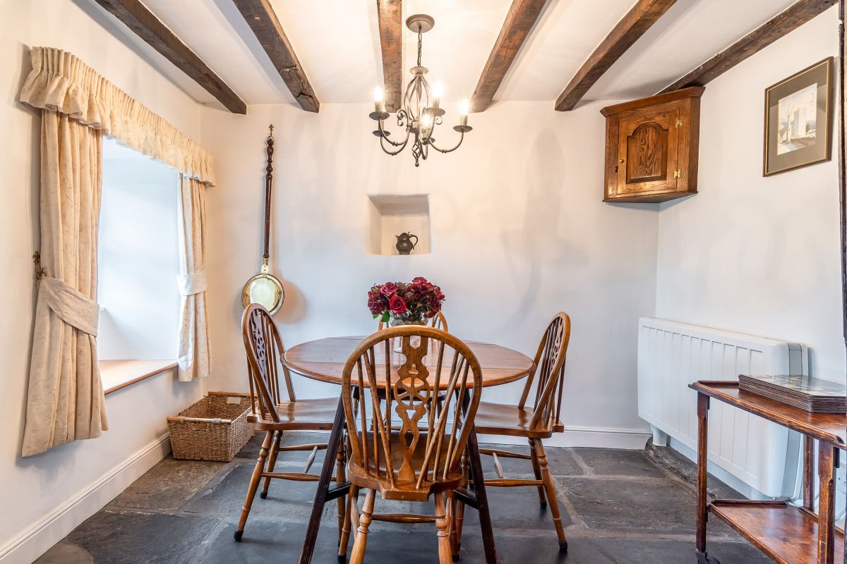 Rose Lea Cottage, listing photograph 9