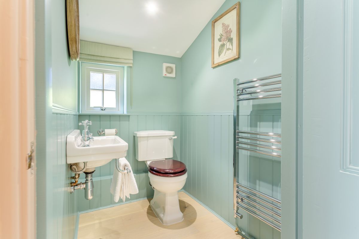 Mcleod's Cottage, listing photograph 11