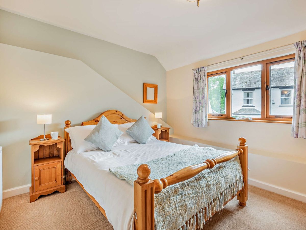 Crown Cottage, listing photograph 11