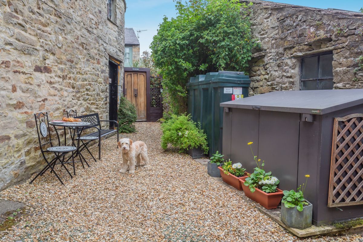 Bank House - Reeth, listing photograph 7