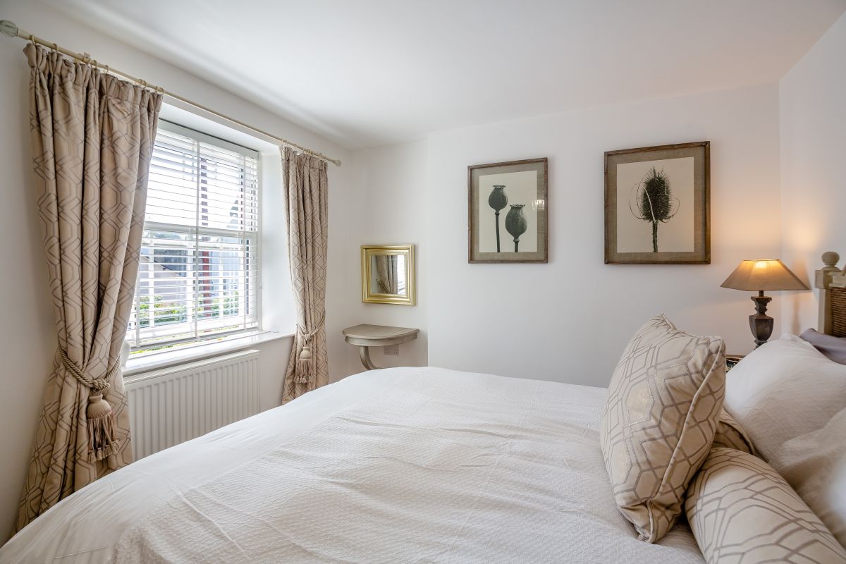 Rosemary Lane Cottage, listing photograph 4