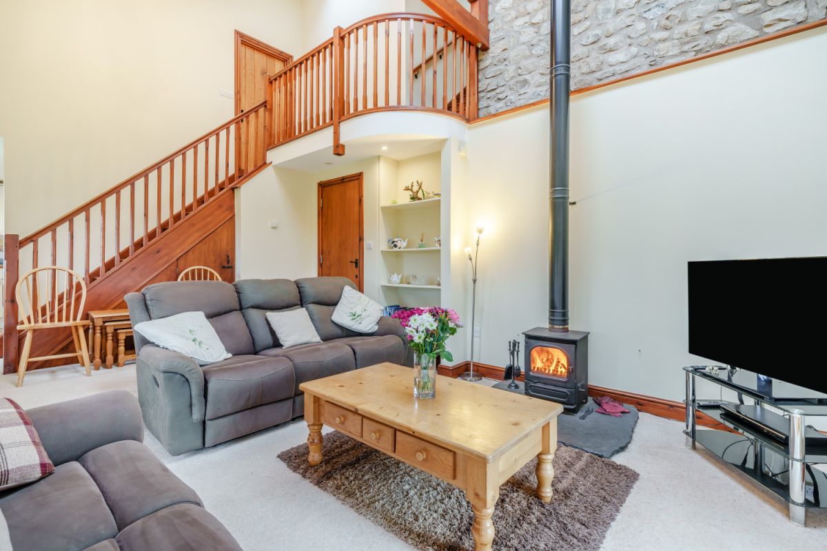 Holme Barn- Ingleton, listing photograph 6