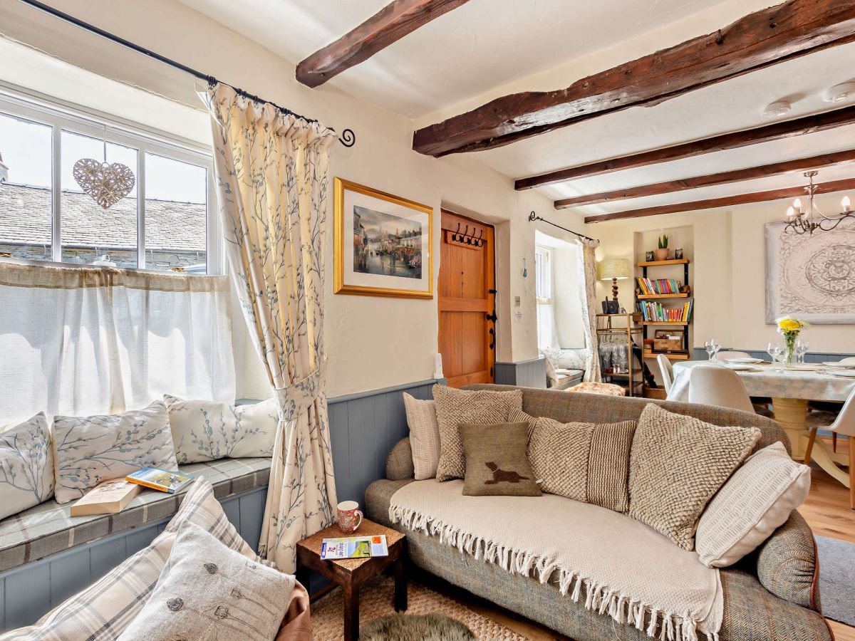 Smithy Cottage, listing photograph 4