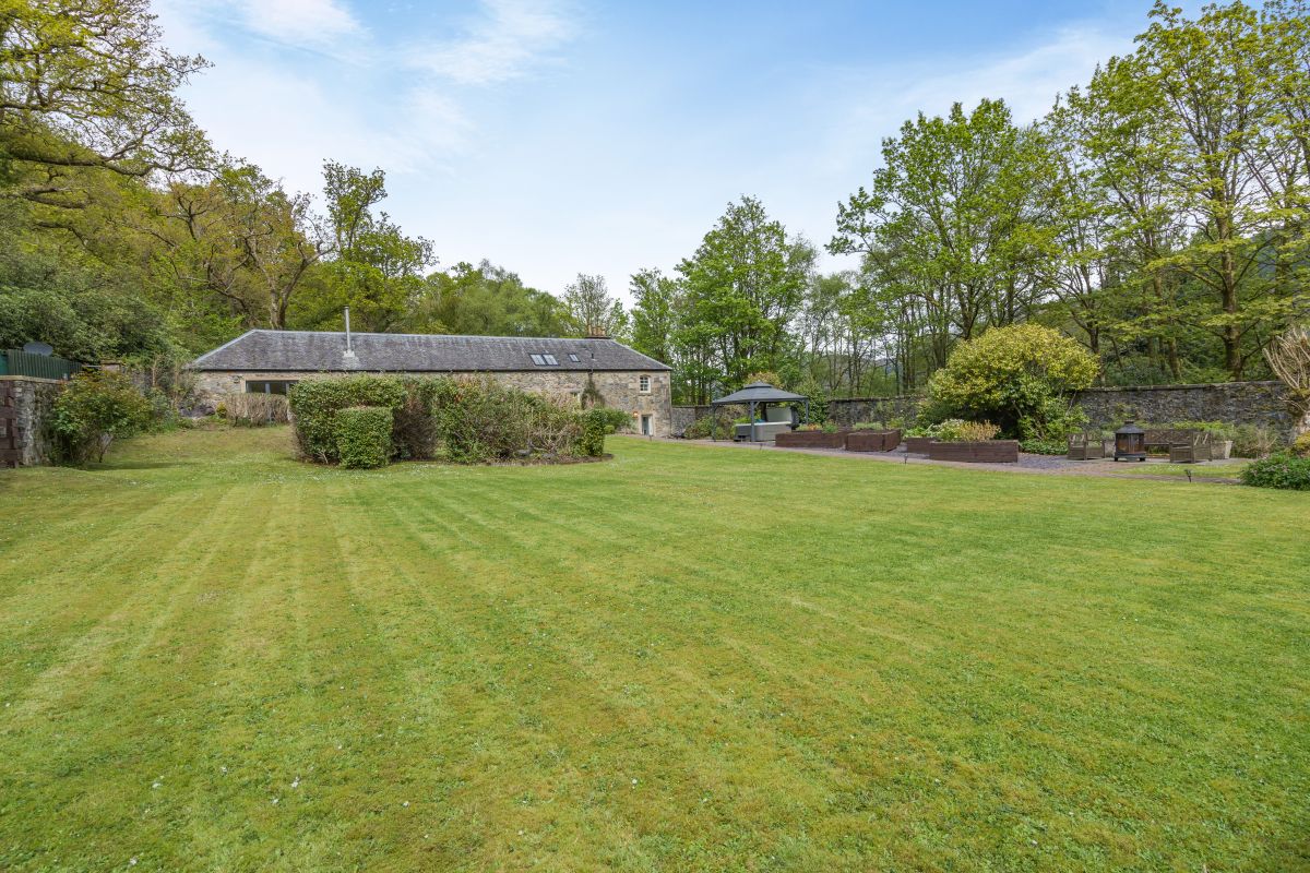 The Walled Garden - Arrochar, listing photograph 2
