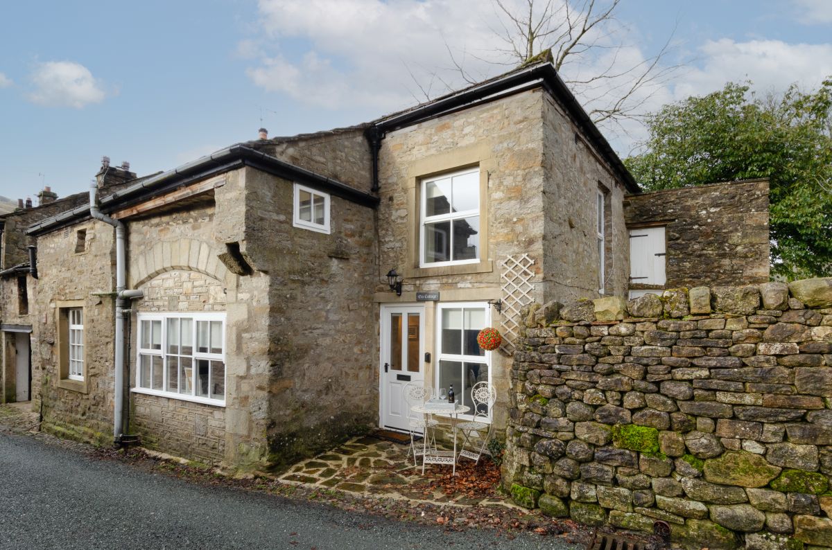 Eta Cottage