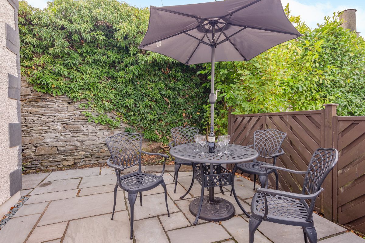 Abbotsgarth Heights, listing photograph 4