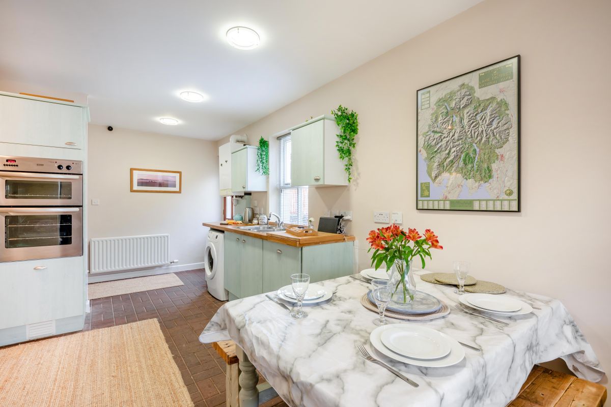 The Potters Cottage, listing photograph 6
