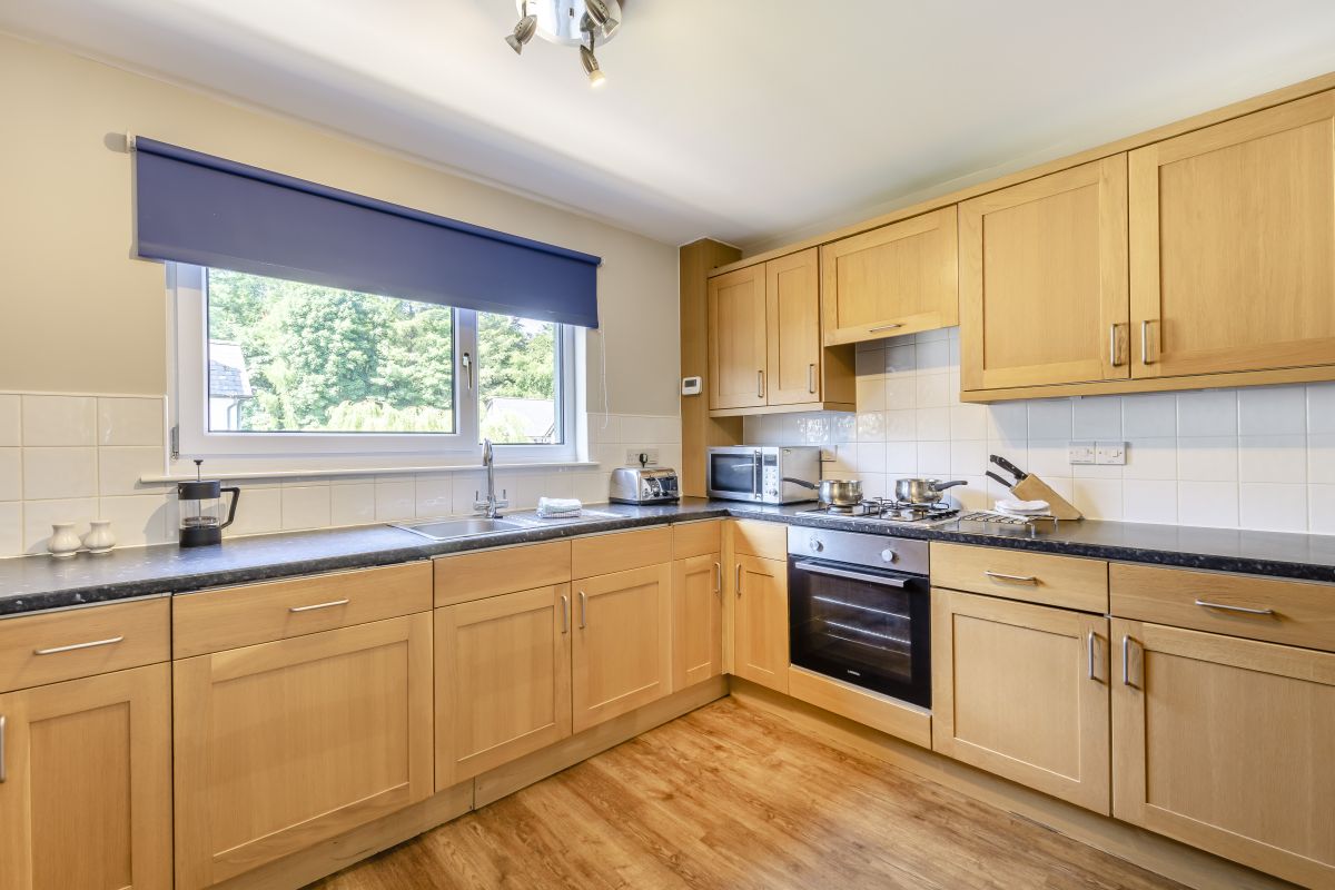Oaktree Cottage - Whitbarrow Village, listing photograph 6