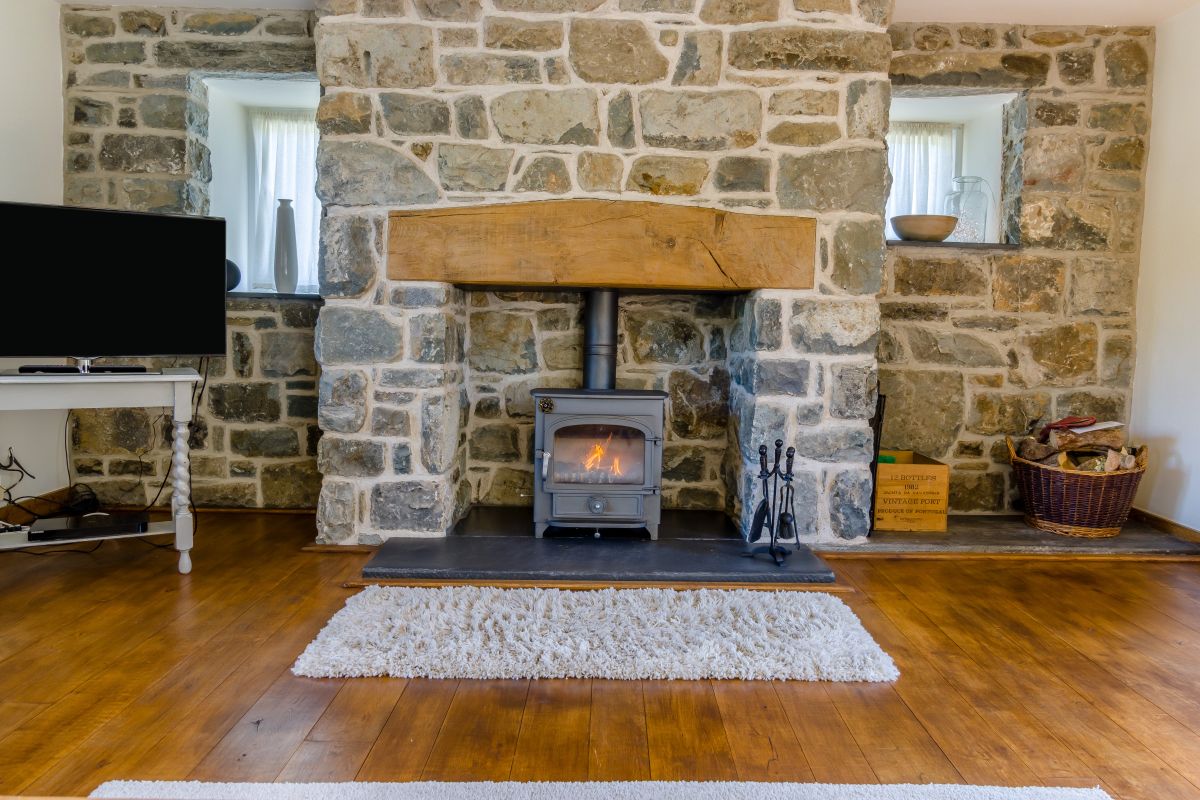 Berthlwyd, listing photograph 9