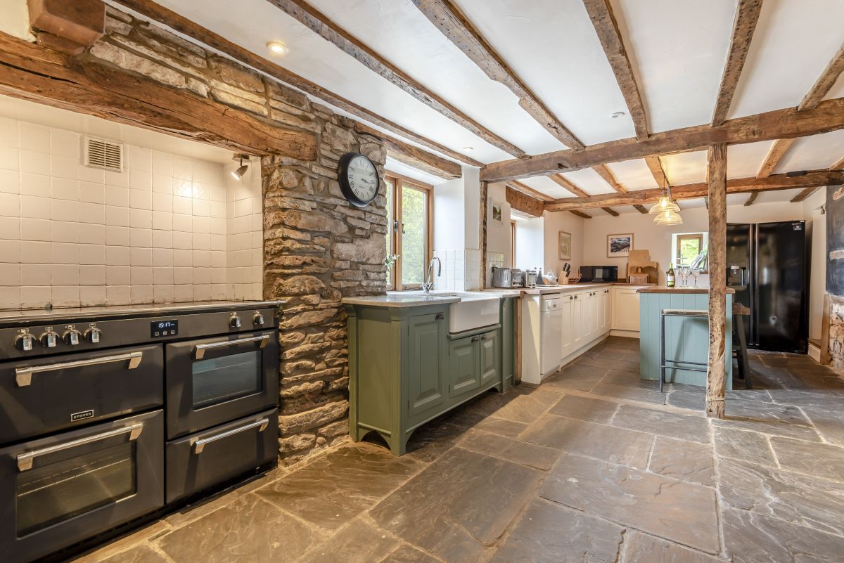 The Hay House Retreat, listing photograph 4