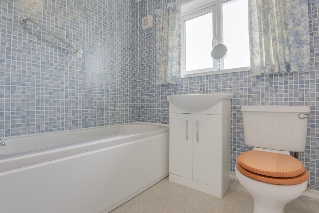 Wood Cottage, listing photograph 7