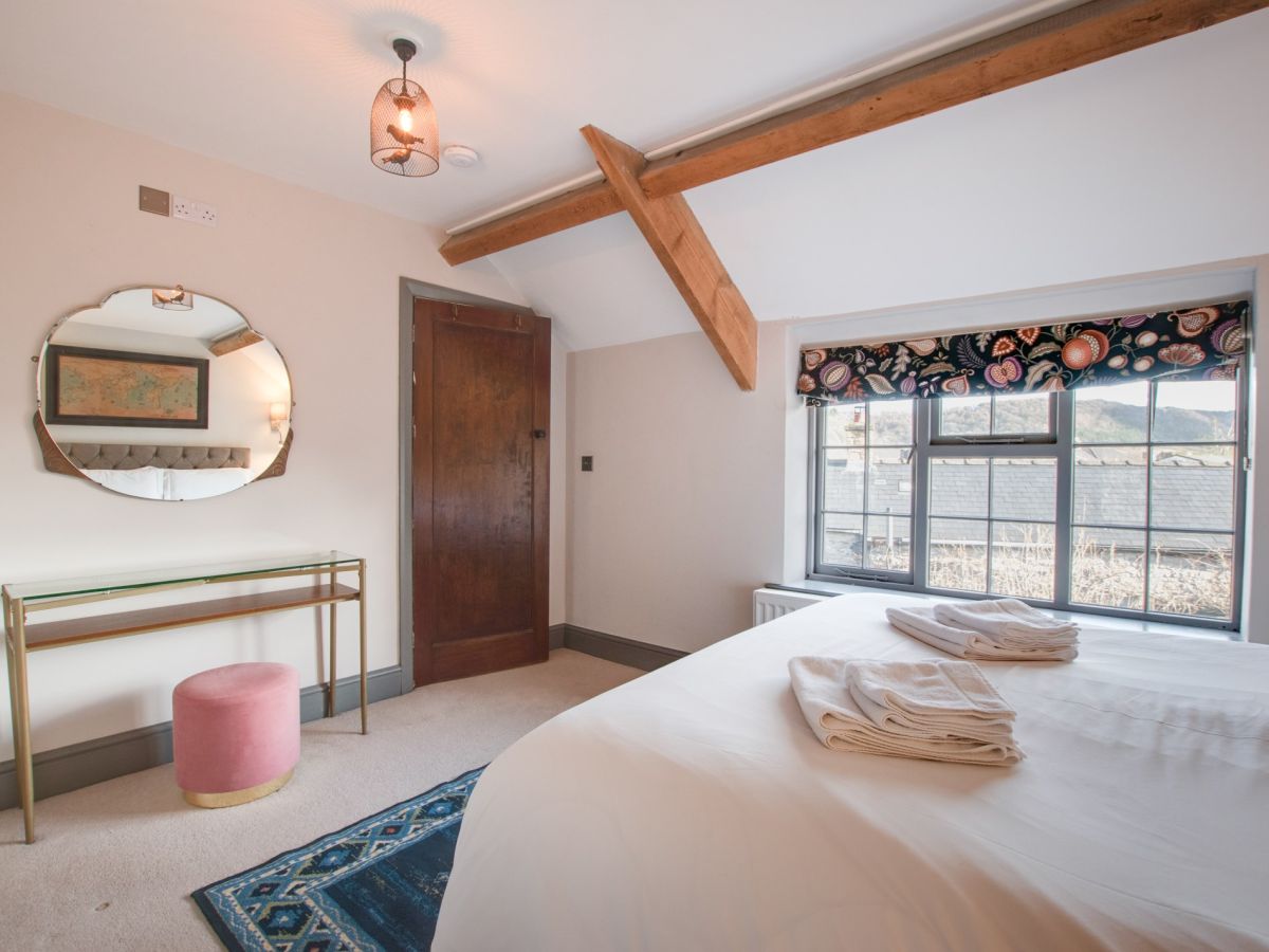 Carriage House Cottage, listing photograph 11