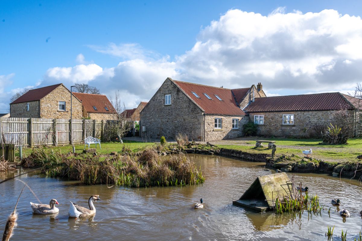 Low Pasture Cottage