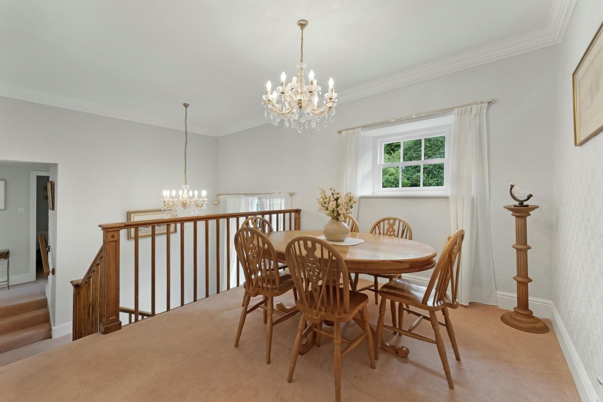 3 Miller Bridge House, listing photograph 3