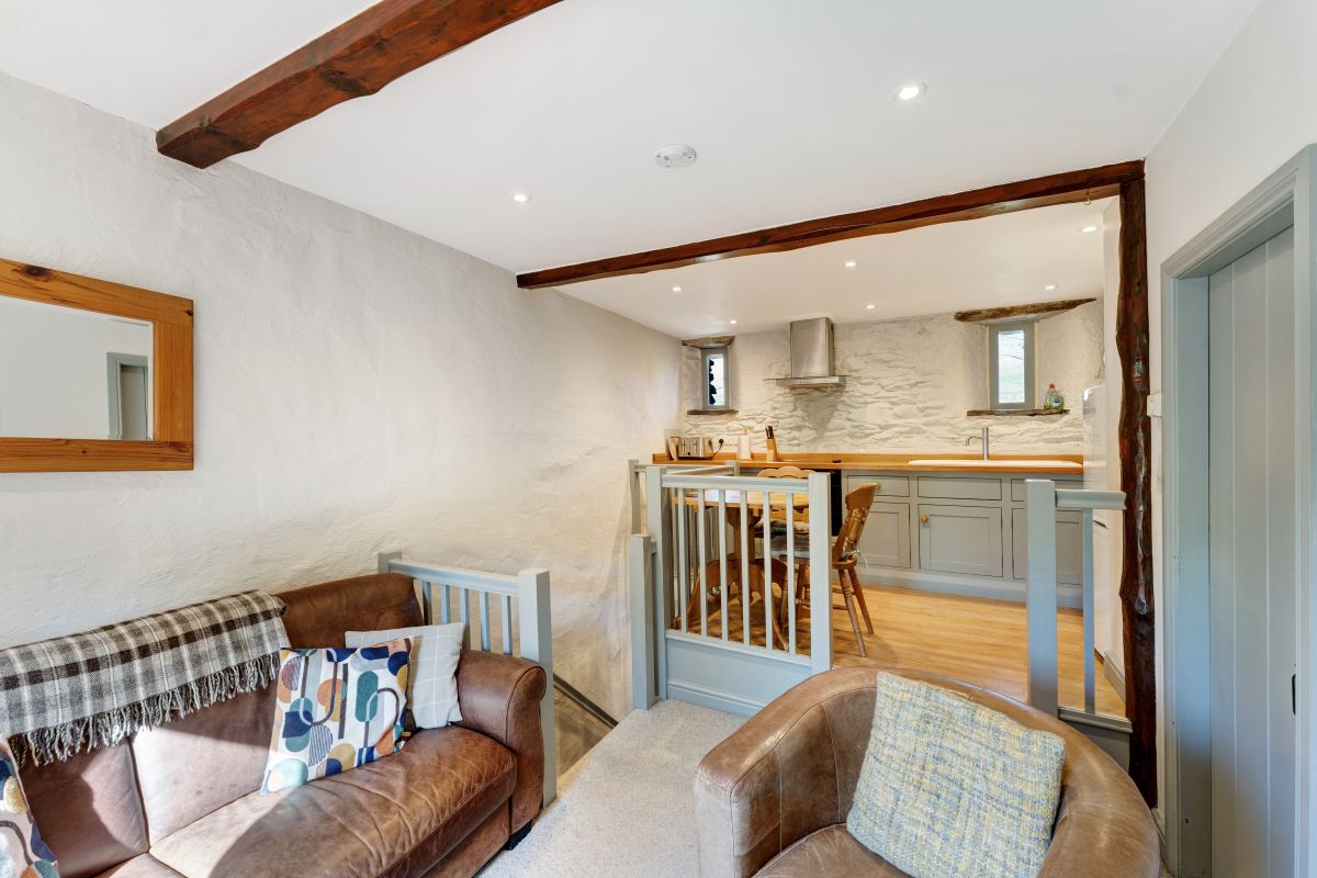 Little Grove Cottage, listing photograph 3
