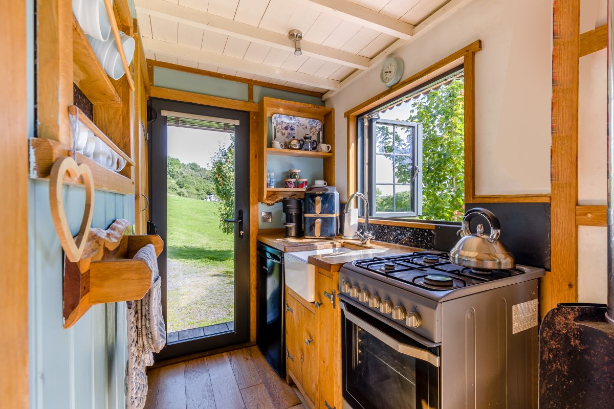 The Orient Express, listing photograph 4