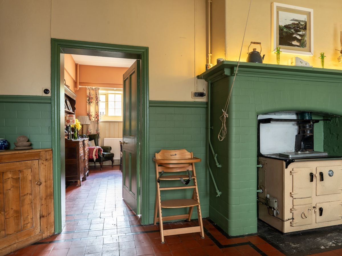 Conwy Valley Manor House, listing photograph 10
