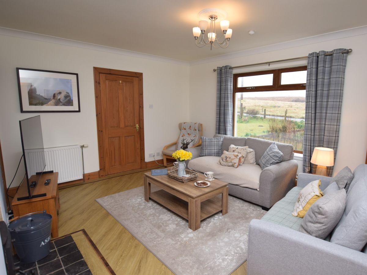 Archie's Cottage, listing photograph 2