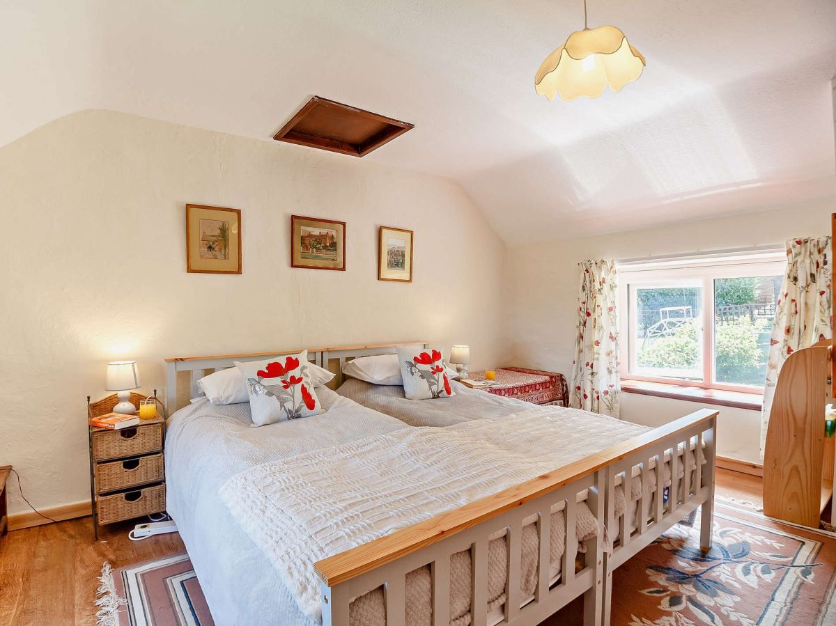 Hazel Cottage - Conwy, listing photograph 9