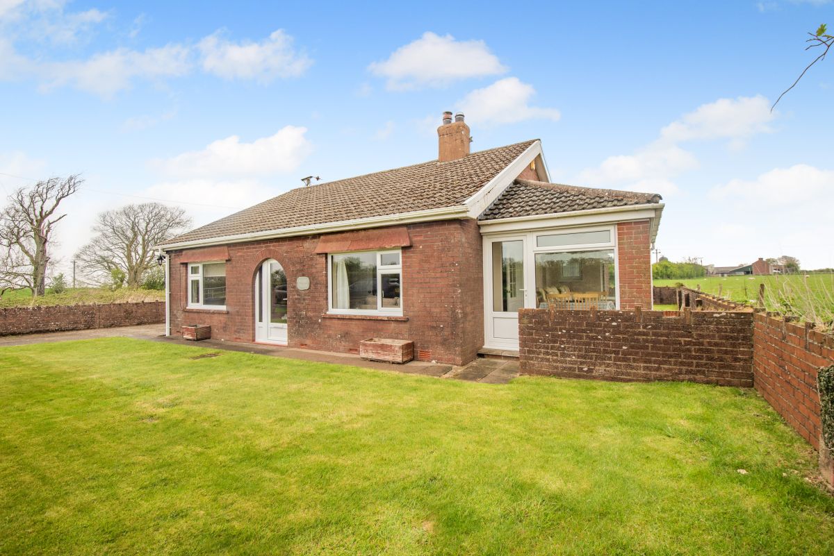 Wicket Thorn, listing photograph 12
