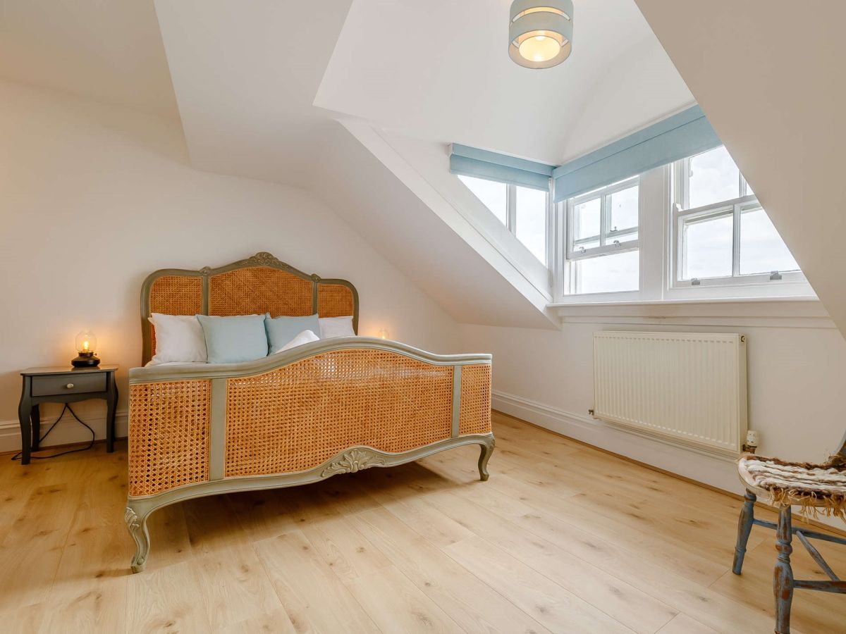 The Westhaven Penthouse, listing photograph 12