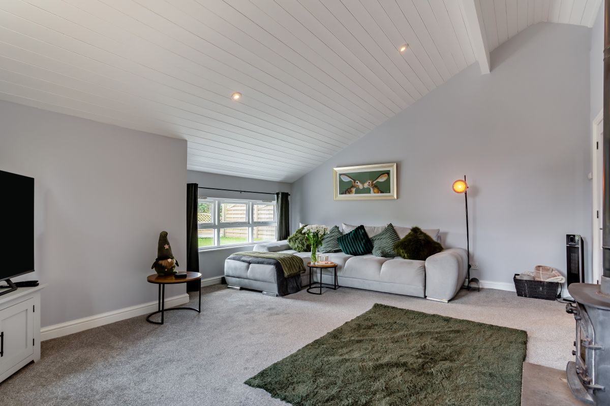 Foster Beck Lodge, listing photograph 3