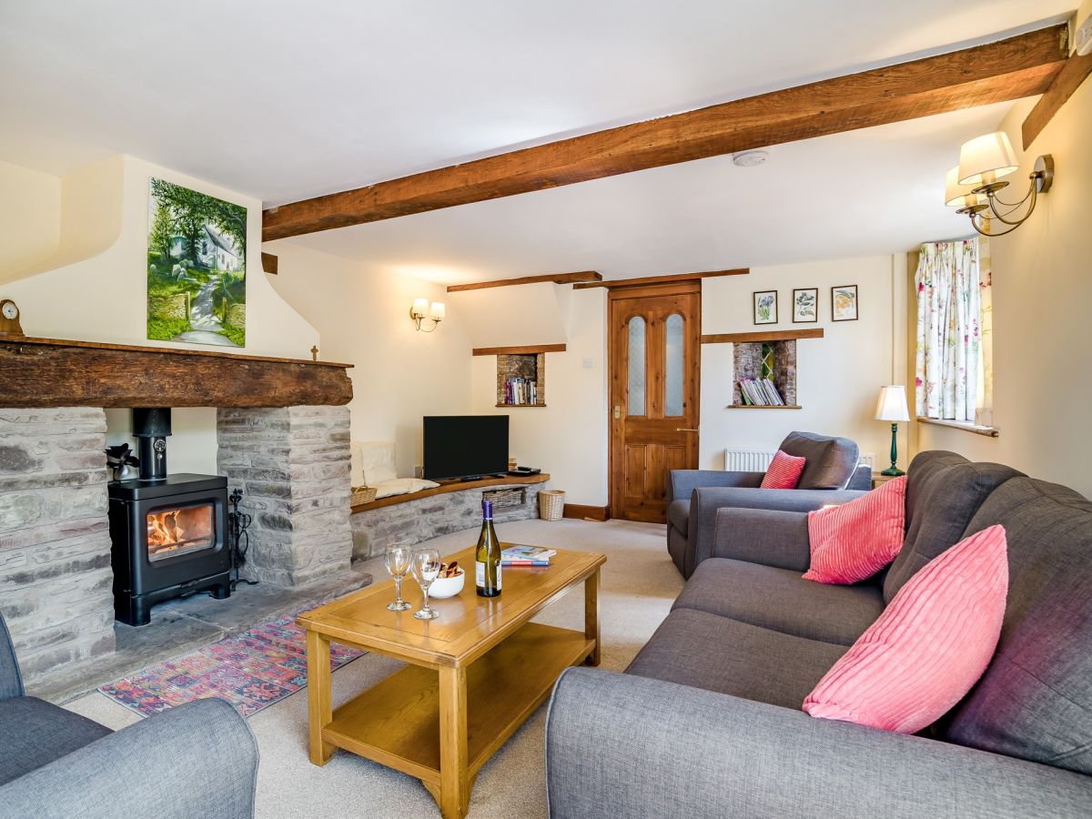 Granary Cottage - Dorstone, listing photograph 4