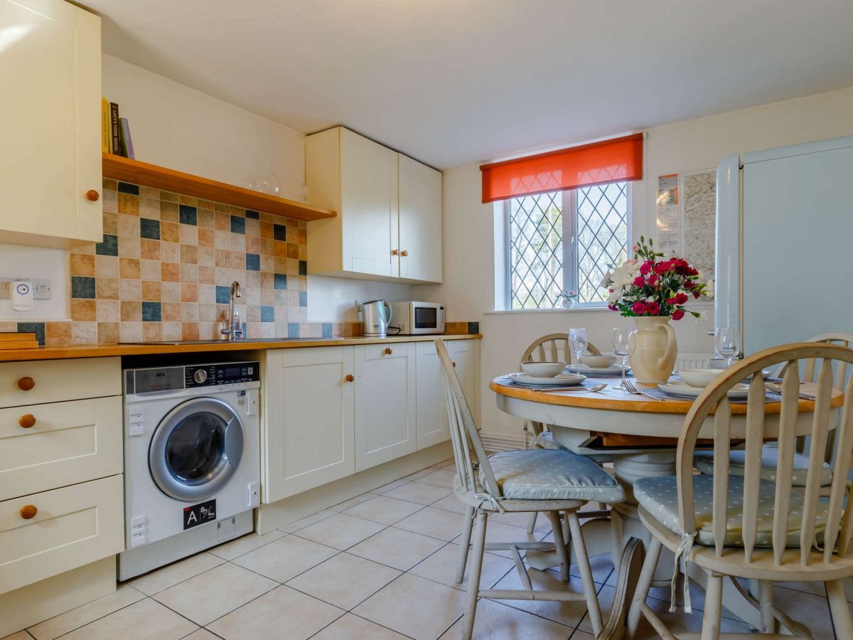 1 Pumphouse Cottages, listing photograph 7