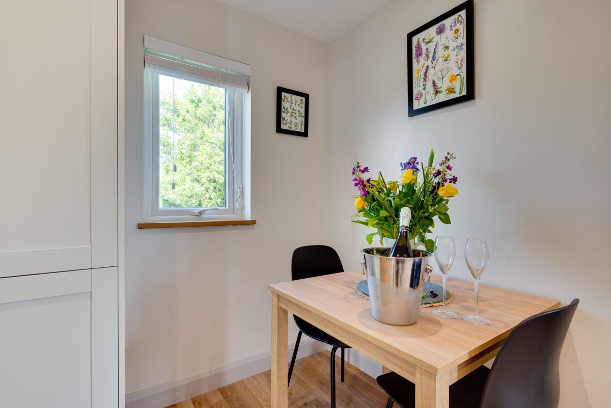 Bryniau Pair Ucha Cottage, listing photograph 12