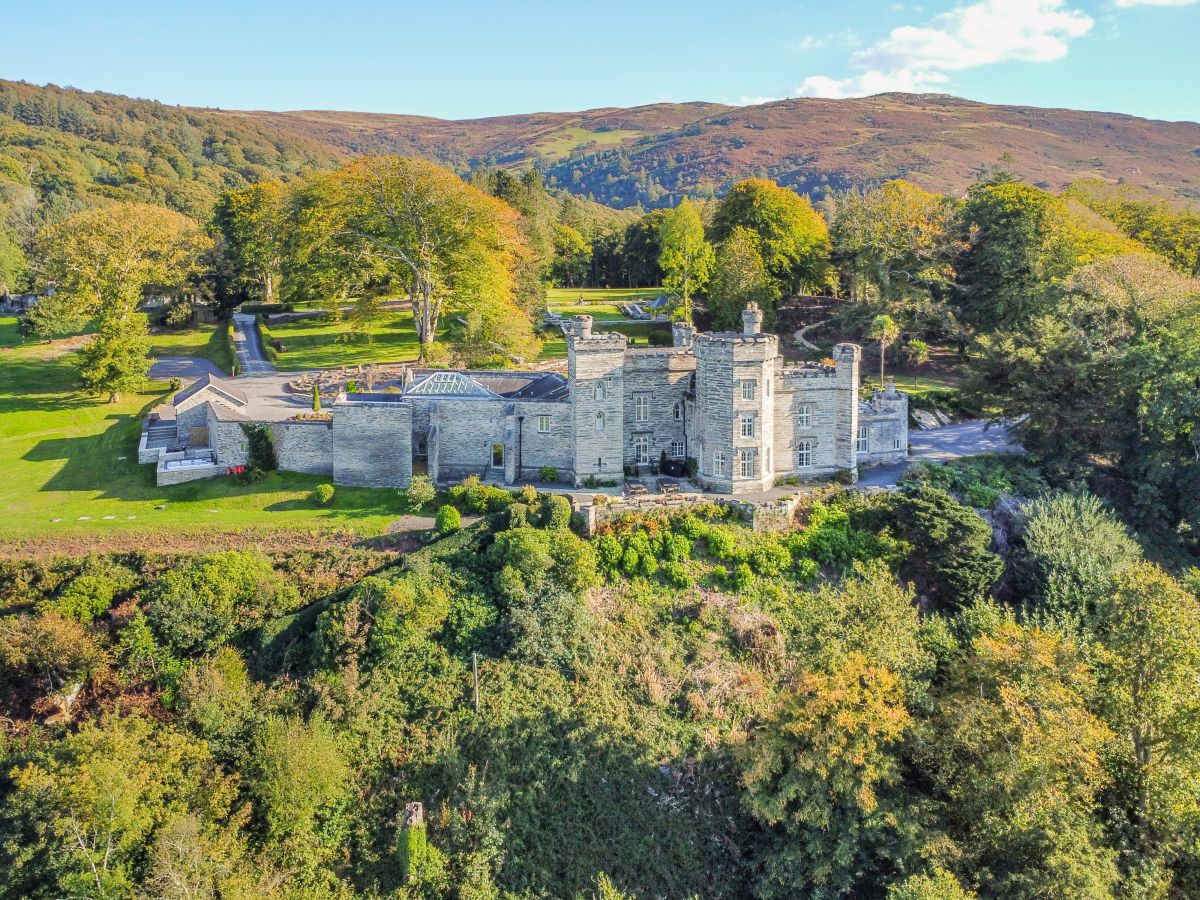 Dyfi Castle