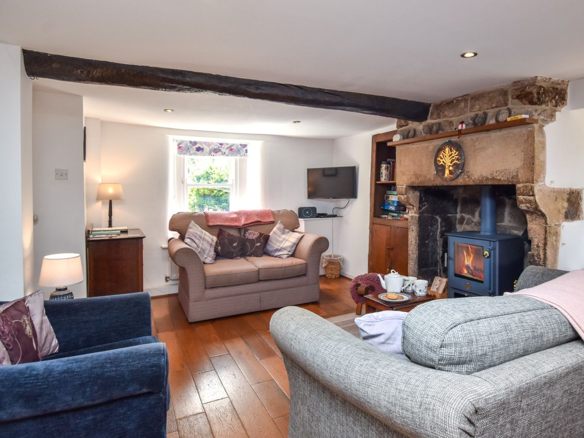 Paeony Cottage, listing photograph 3