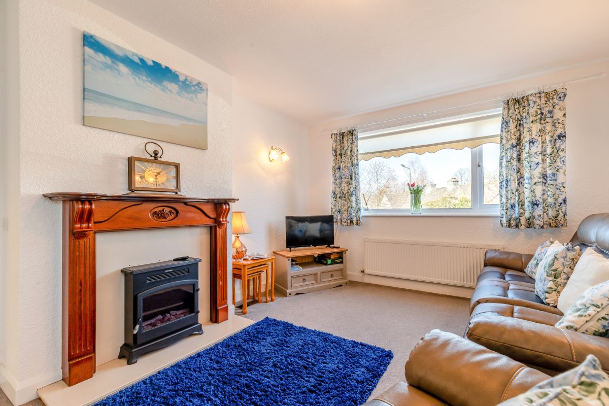 Crossfields, listing photograph 2