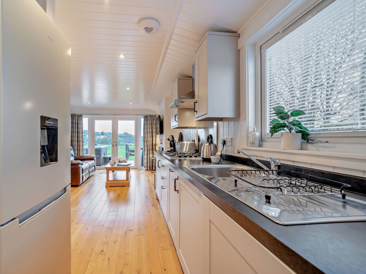 Argyll View, listing photograph 11