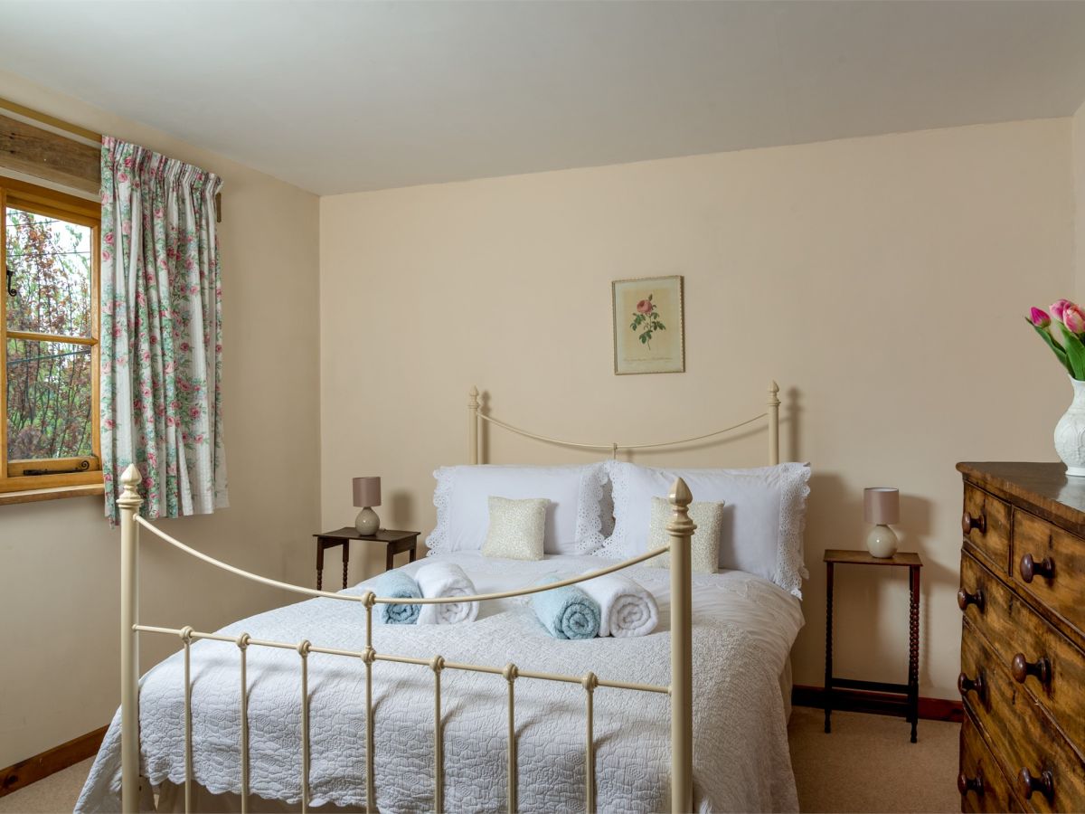 Ty Mawr Cottage, listing photograph 10