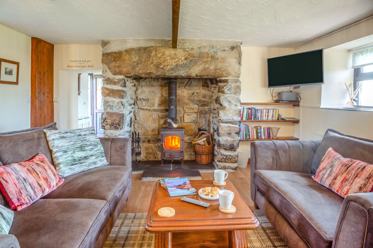 Ffermdy Penrhyn, listing photograph 10