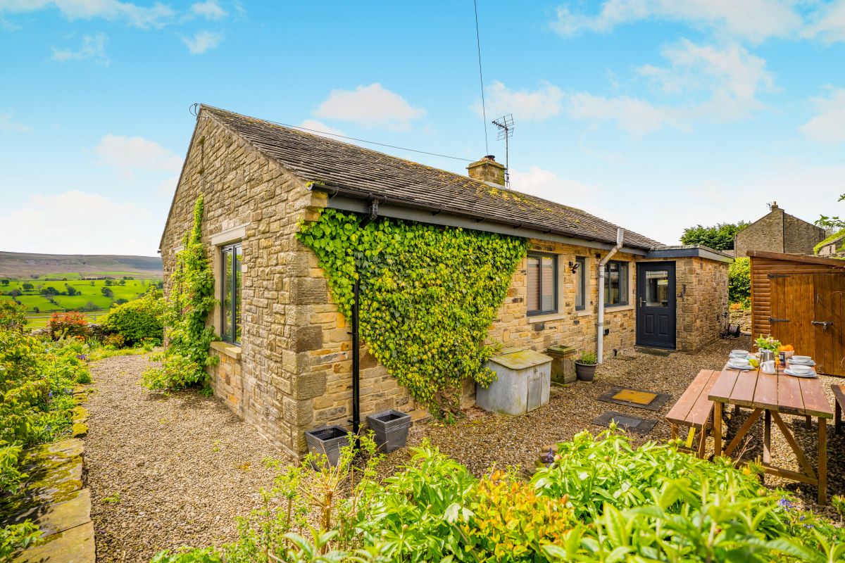Heathlands, listing photograph 10