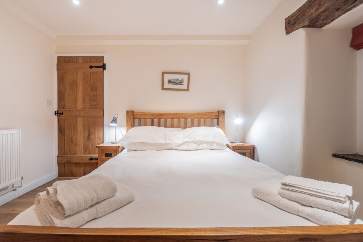 The Old Beams, listing photograph 11