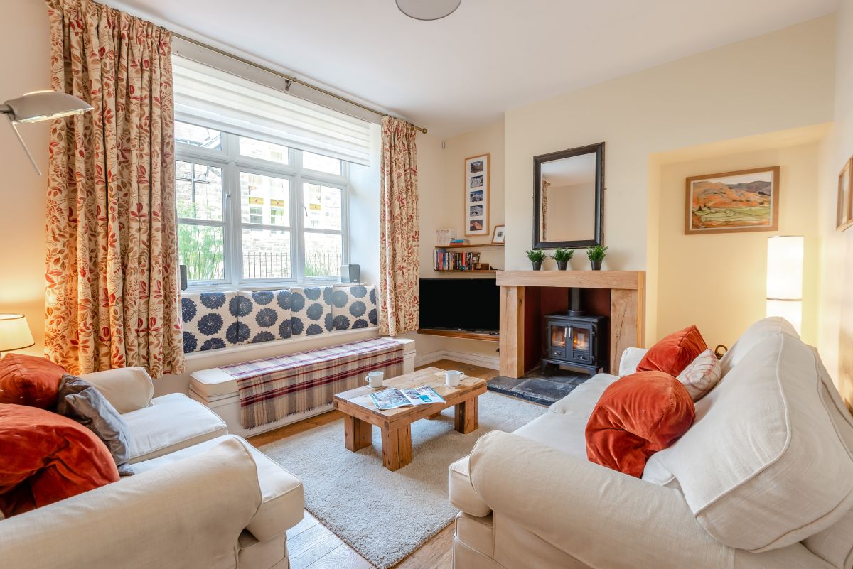 Verger's Cottage, listing photograph 2