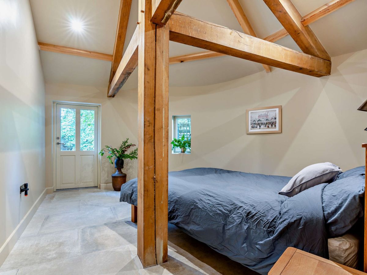 Roewood Cottage, listing photograph 7