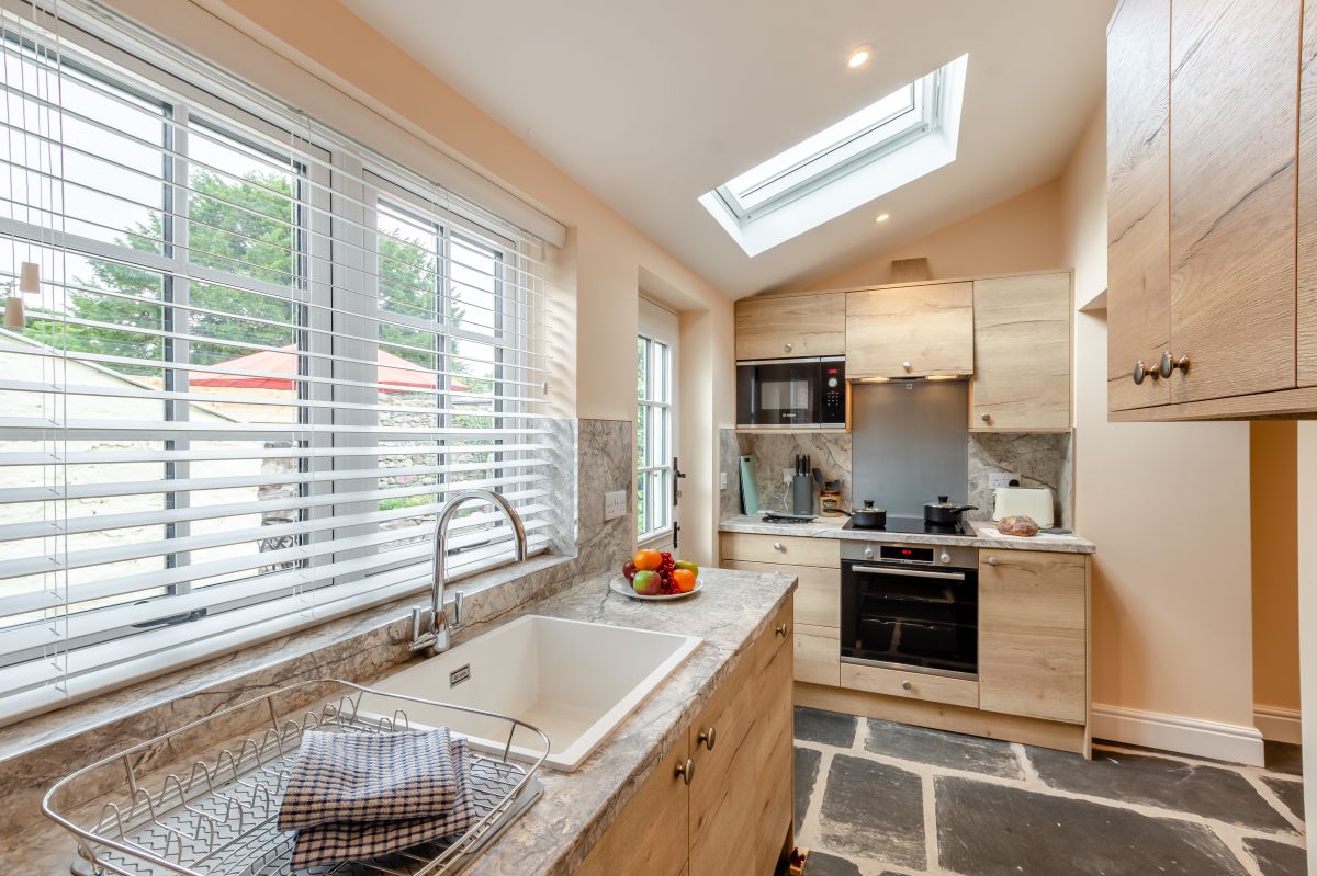 Stone Croft, listing photograph 3
