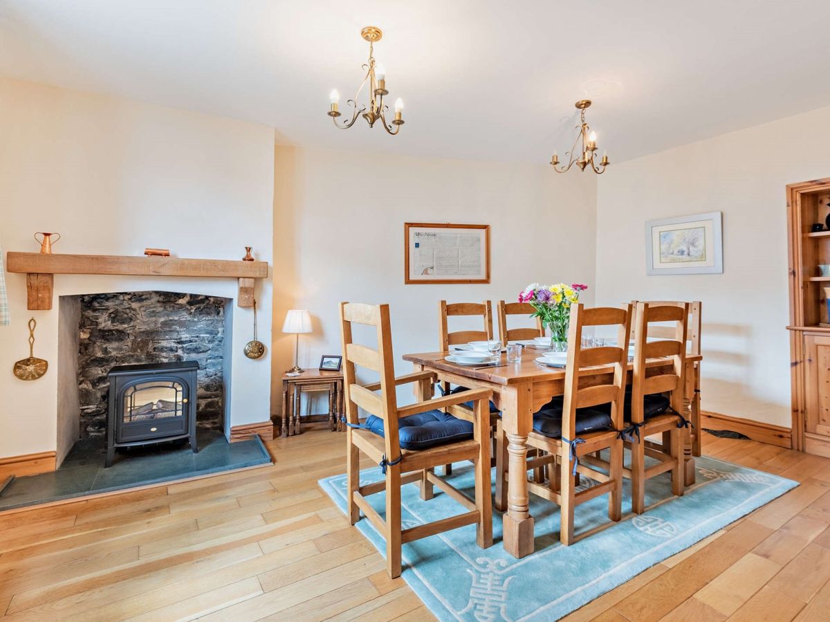 Crown Cottage, listing photograph 6