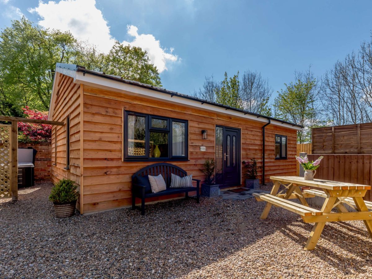 Henmore Lodge, listing photograph 4