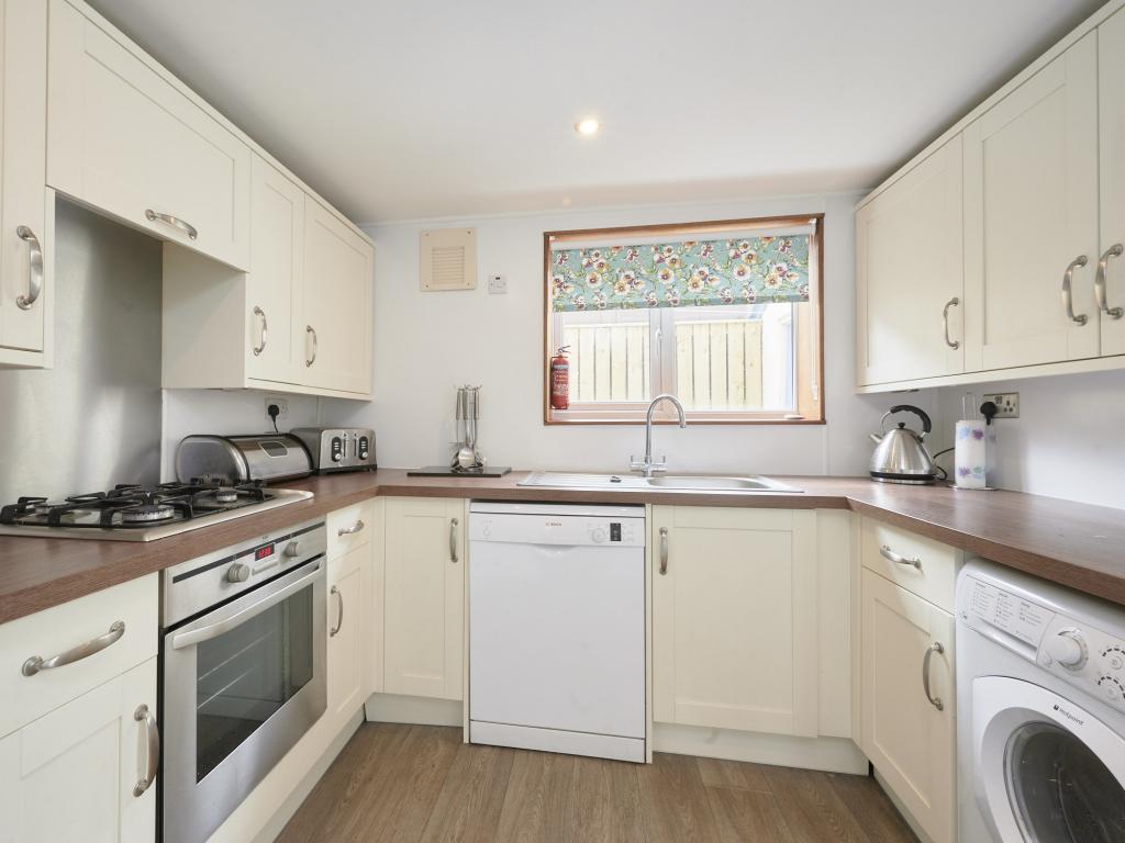 Ratcliffe Cottage, listing photograph 4