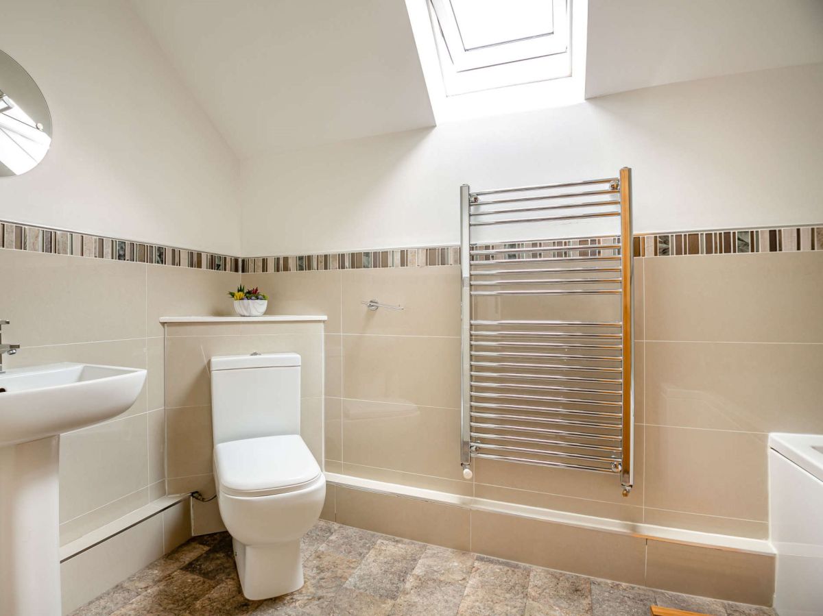 Bwthyn Bach Rowen, listing photograph 7