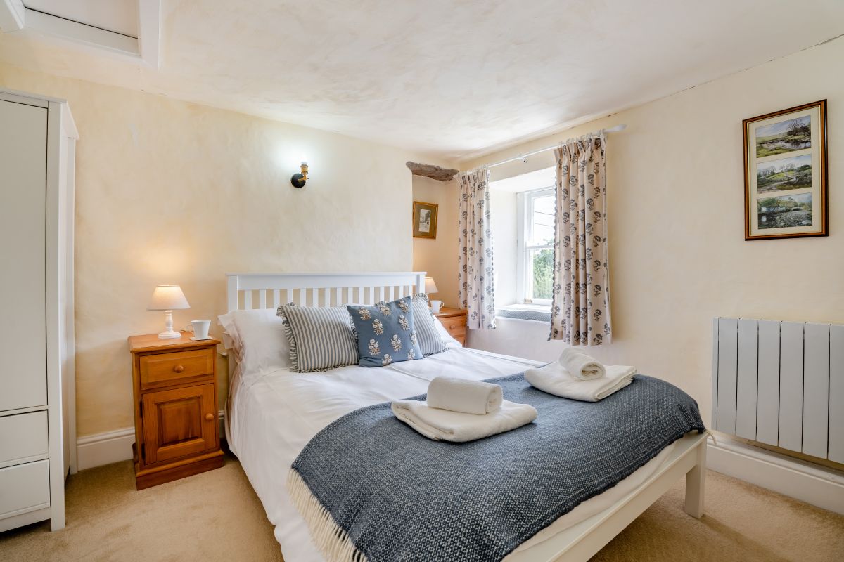 New Row Cottage, listing photograph 4