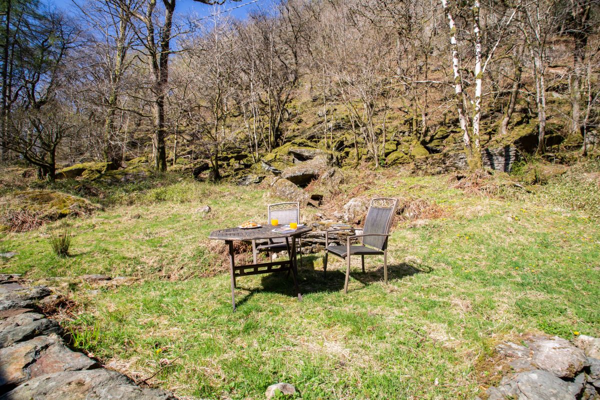 Moel Hebog Barn, listing photograph 9