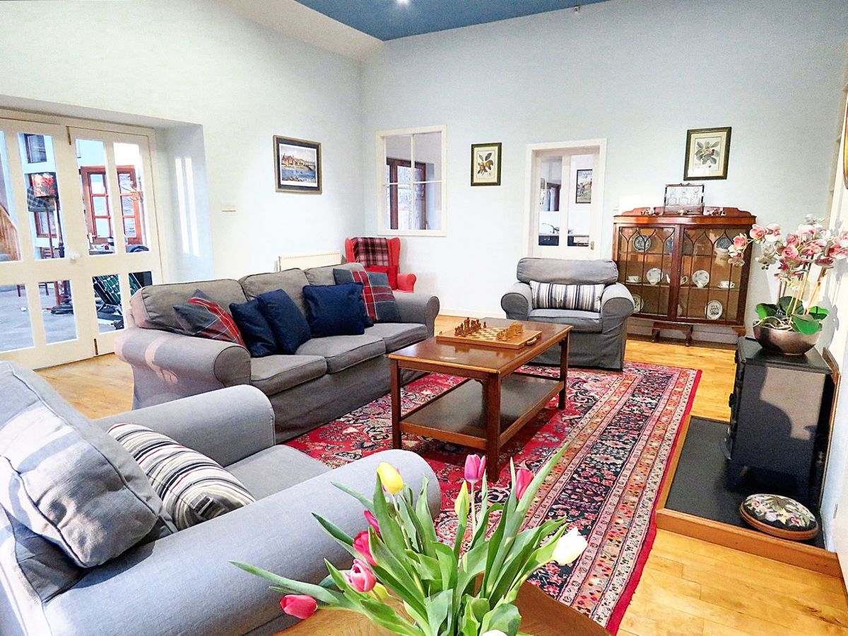 Newton Cottage, listing photograph 4