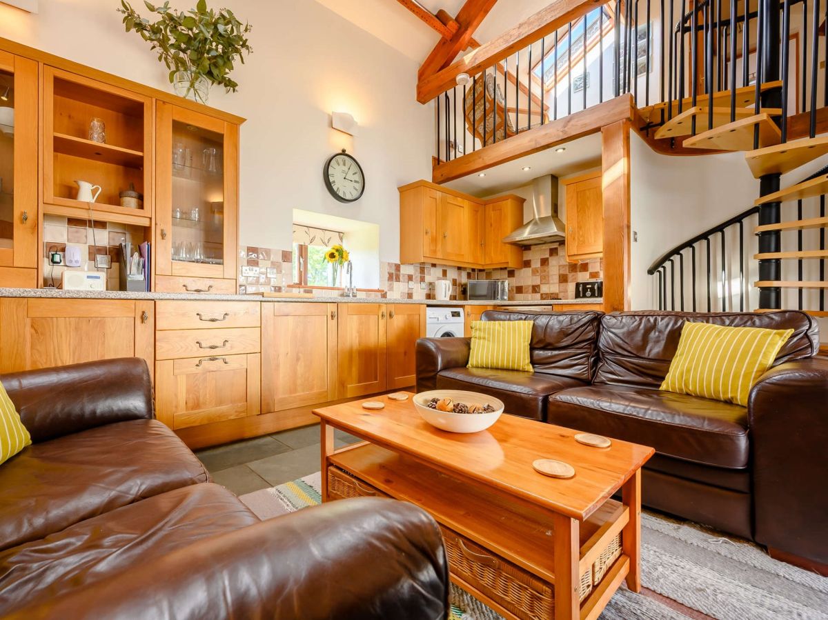 The Stables - Longmoor, listing photograph 4