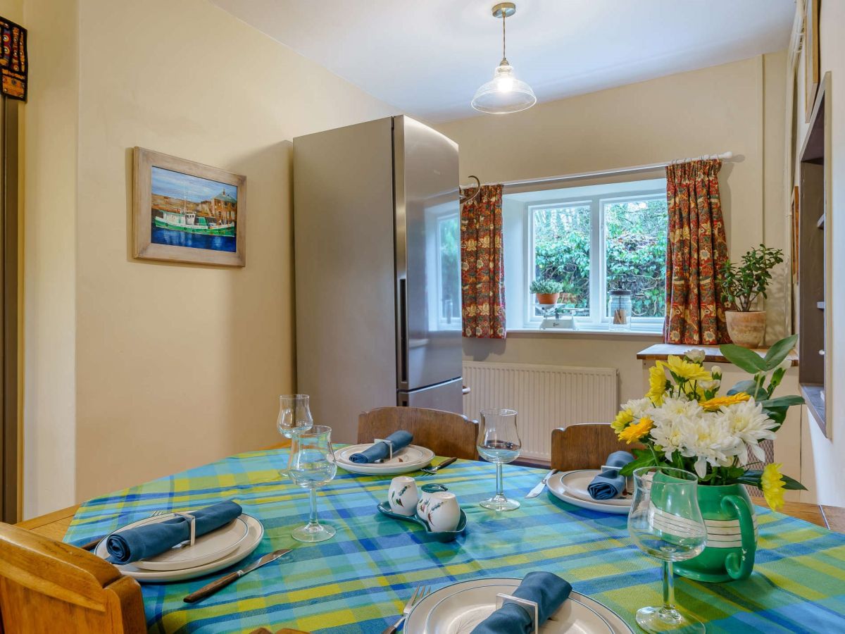 Red How Lodge, listing photograph 7