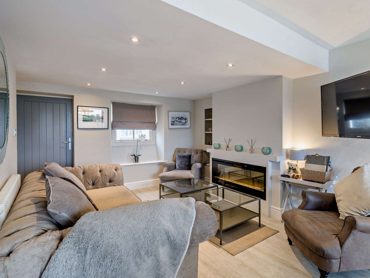 Kathryn's Cottage, listing photograph 4